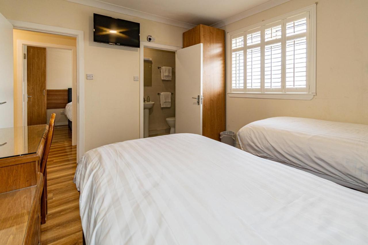 Aisling Guest House Ashbourne Exterior photo