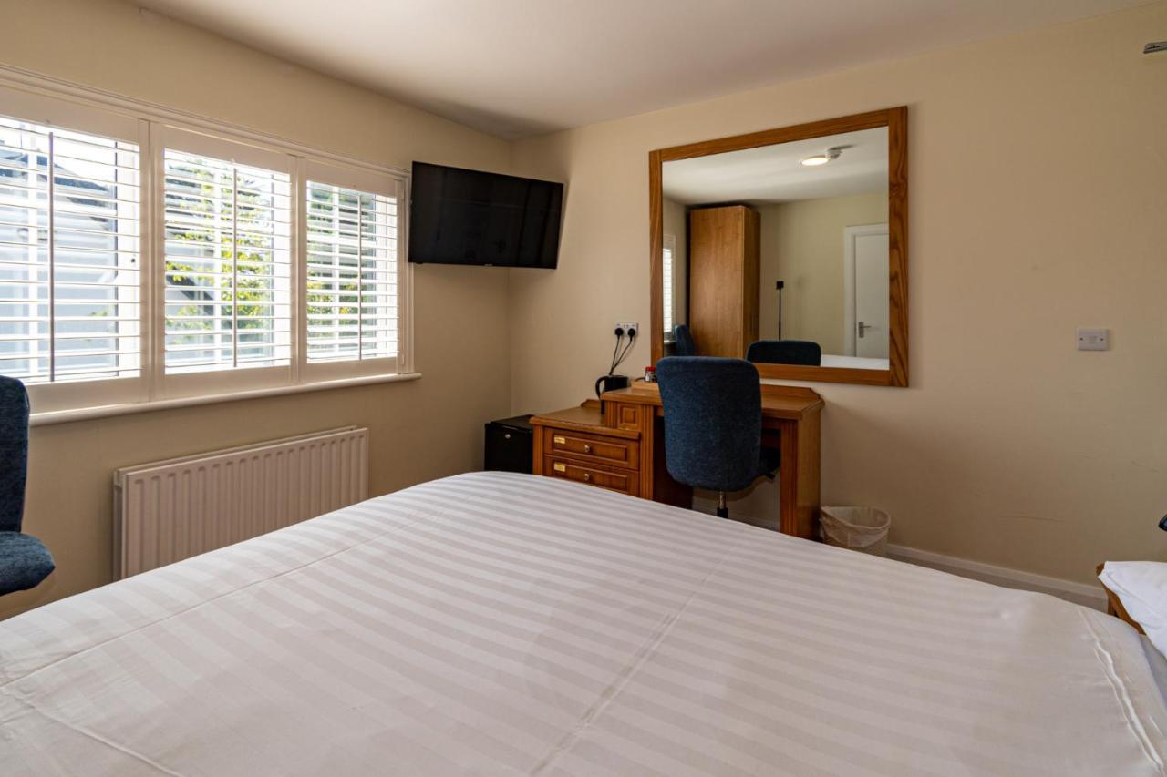 Aisling Guest House Ashbourne Exterior photo